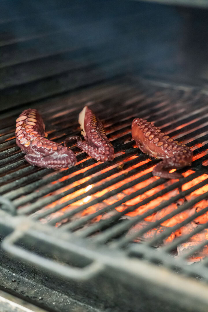 Pulpo a la brasa de encina